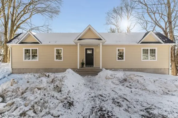 48 Northwood Dr, High Bridge Boro, NJ 08829