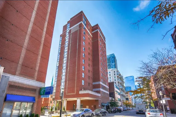 95 Lombard ST S #303, Toronto C08, ON M5C 2V3