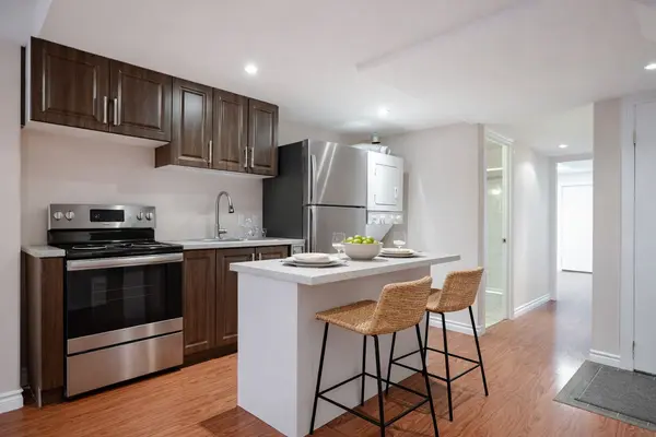 14 Millhouse CT #Bsmnt, Vaughan, ON L6A 4P6