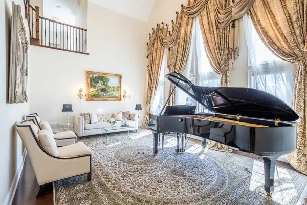 115 Stallions CT, Vaughan, ON L6A 4V5