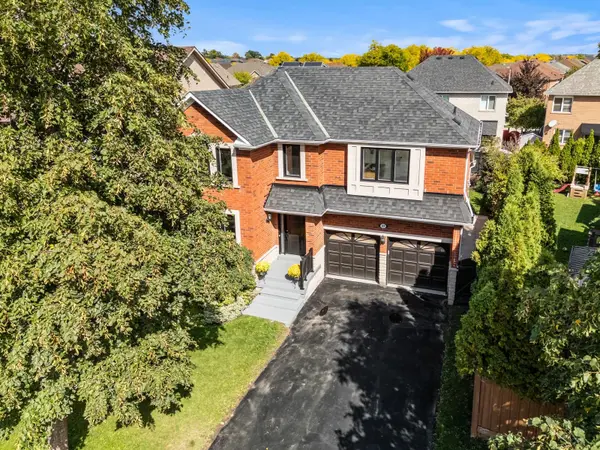 27 Treasure RD, Vaughan, ON L6A 2Y7