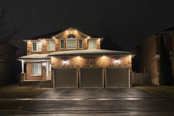 65 Summerset DR, Barrie, ON L4N 0B1