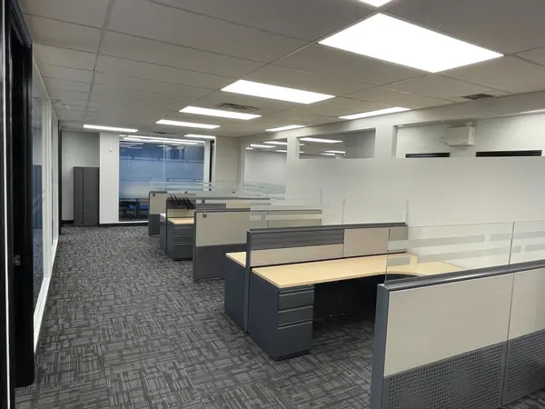 5405 Eglinton AVE W #206, Toronto W08, ON M9C 5K6