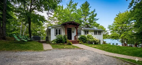 1140 Phillips LN, Frontenac, ON K0H 2K0