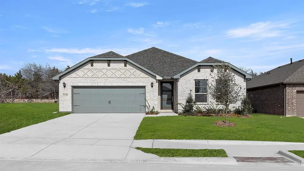2110 Sunnymede Drive, Forney, TX 75126