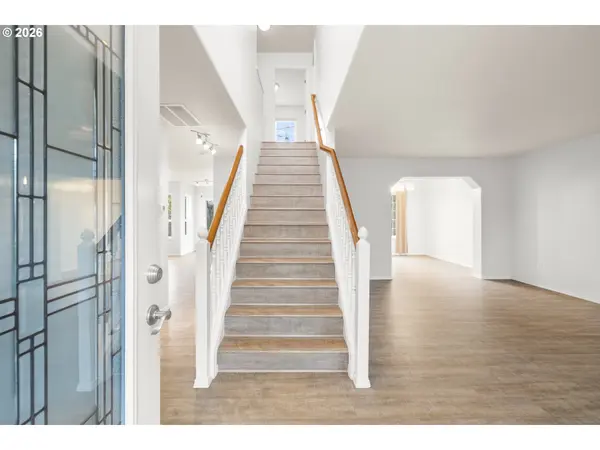 5572 NW 165TH PL, Portland, OR 97229