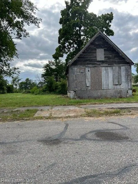 9259 HOLMUR ST, Detroit, MI 48204