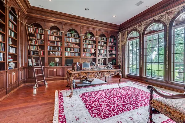 2777 I-30 W, Sulphur Springs, TX 75482