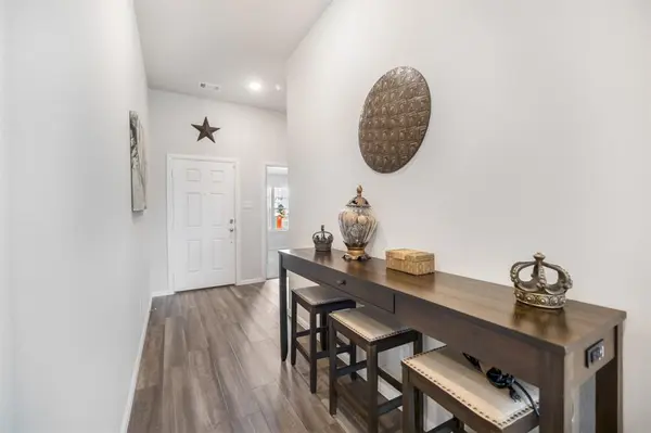 7518 Prairie Holly Lane, Venus, TX 76084