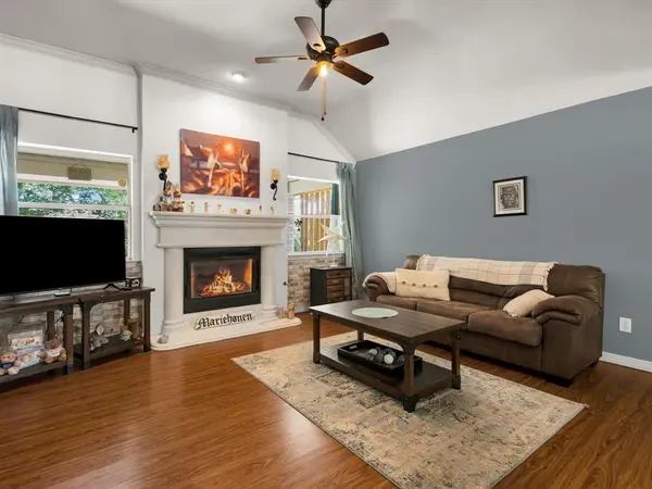 3401 Muleshoe Lane, Fort Worth, TX 76179