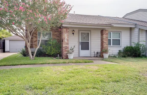 625 Prairie Dell Street, Lewisville, TX 75067