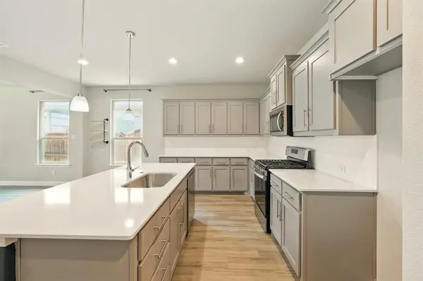 524 Big Horn Pass, Denton, TX 76210