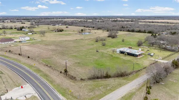 5156 County Road 3211, Lone Oak, TX 75453
