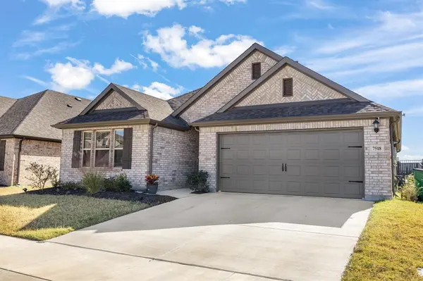 7518 Prairie Holly Lane, Venus, TX 76084