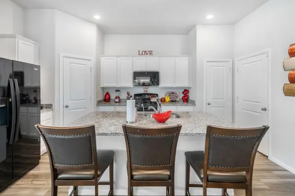 7518 Prairie Holly Lane, Venus, TX 76084