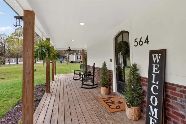 564 Middleton Road, Stonewall, LA 71078