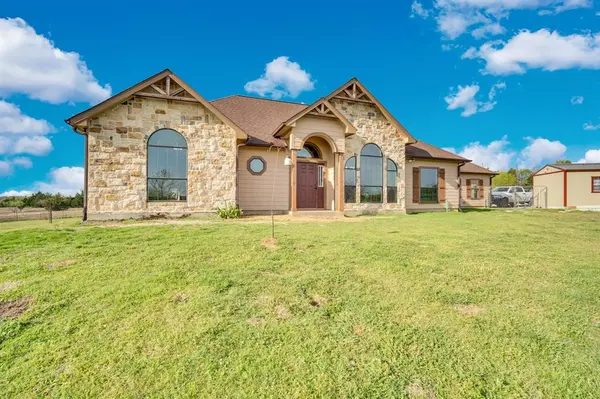 508 Fm 983, Ferris, TX 75125