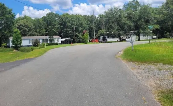 8405 N Woodlands Trail, Greenwood, LA 71033