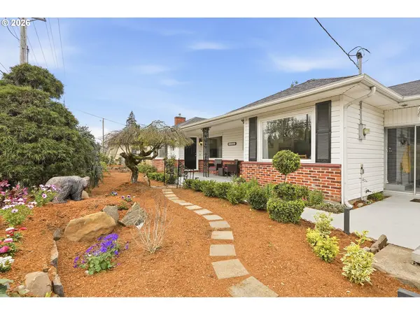 18505 NE GLISAN ST, Portland, OR 97230