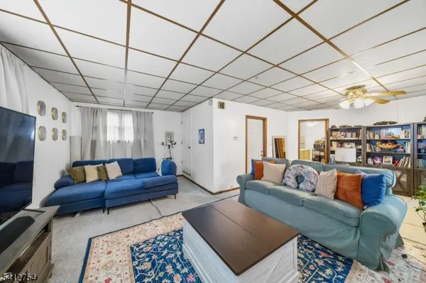 139 Madeline Ave, Clifton City, NJ 07011