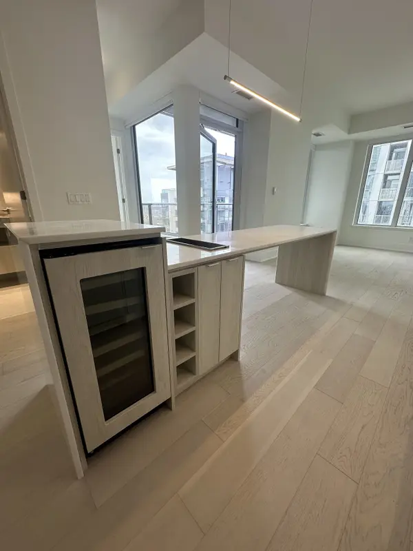 11 Yorkville AVE #3104, Toronto C02, ON M4W 1L2