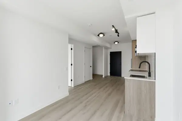 1635 MIlitary TRL #814, Toronto E10, ON M1C 1B2