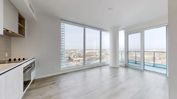 1000 Portage Pkwy #1211, Vaughan, ON L4K 0L1