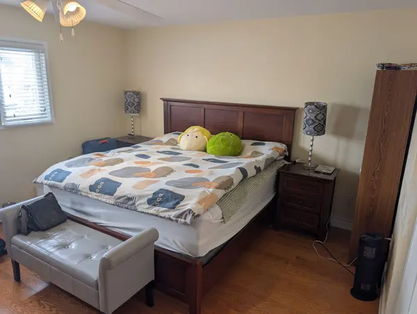 73 Squire DR #Room 1, Richmond Hill, ON L4S 1C7