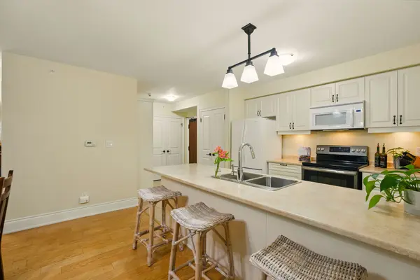 391B Manitoba ST #103, Bracebridge, ON P1L 0B5