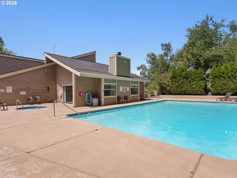 9778 SE TALBERT ST, Clackamas, OR 97015