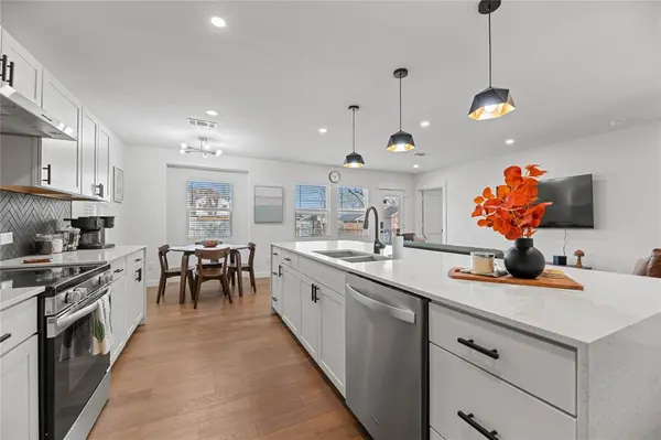 1415 Mountain Lake Road, Dallas, TX 75224