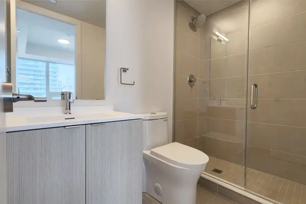 100 Queen ST E #1201, Toronto C08, ON M5C 0B5