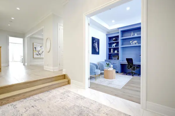 9 Casavant CT, Vaughan, ON L6A 5A5