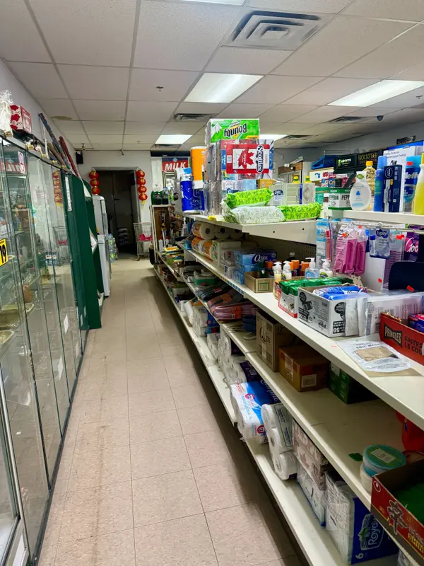 130 Bell Farm RD #4, Barrie, ON L4M 6J4