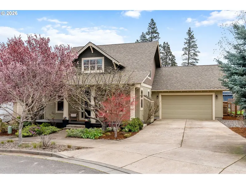 913 FALCON CT, Hood River, OR 97031