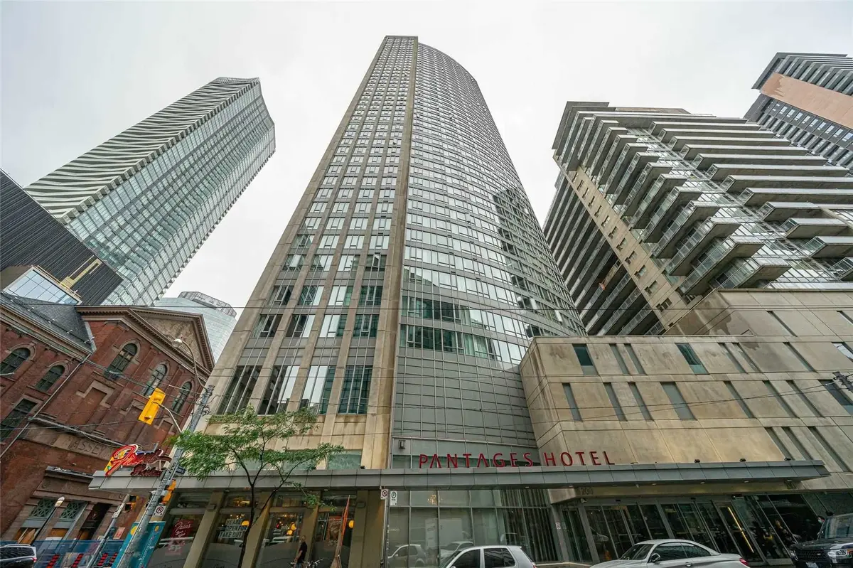 210 Victoria ST #2709, Toronto C08, ON M5B 2R3