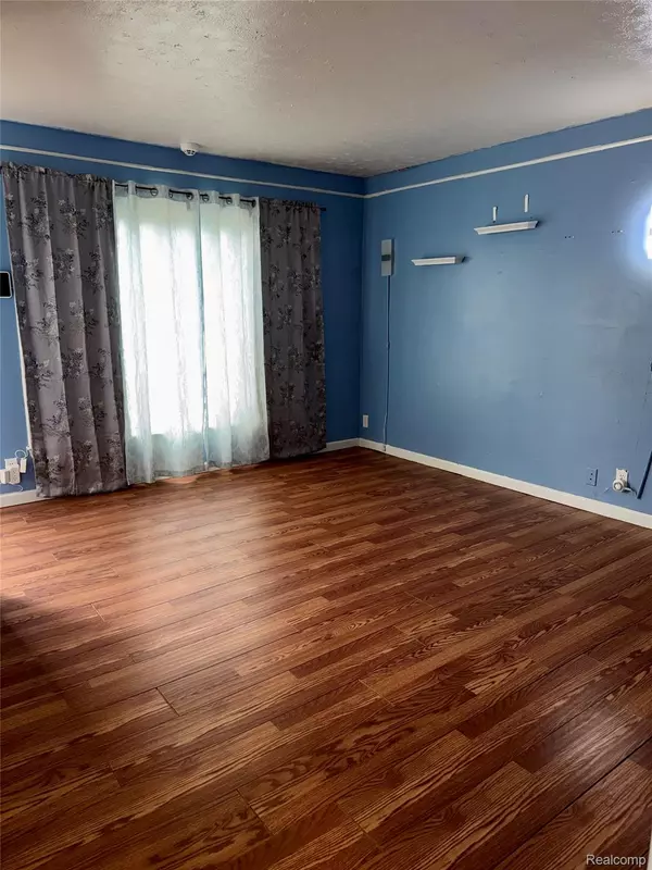 29473 Steinhauer ST, Inkster, MI 48141