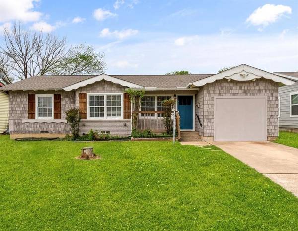 1110 Park Street, Arlington, TX 76011