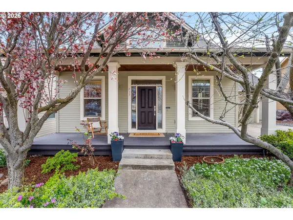 913 FALCON CT, Hood River, OR 97031