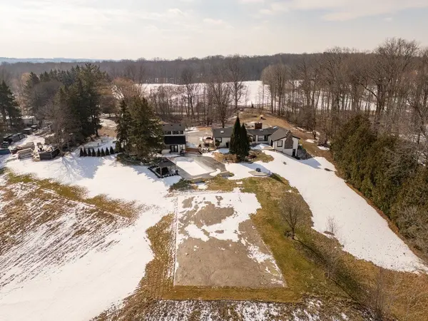 5502 16th Side Road, King, ON L0G 1T0