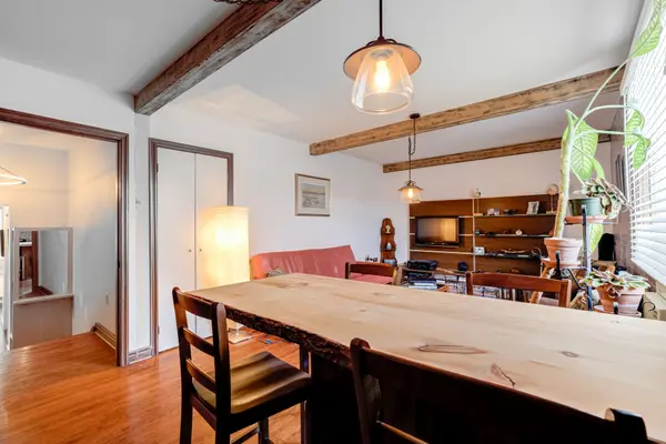 97 Cornelius Pkwy, Toronto W04, ON M6L 2K6