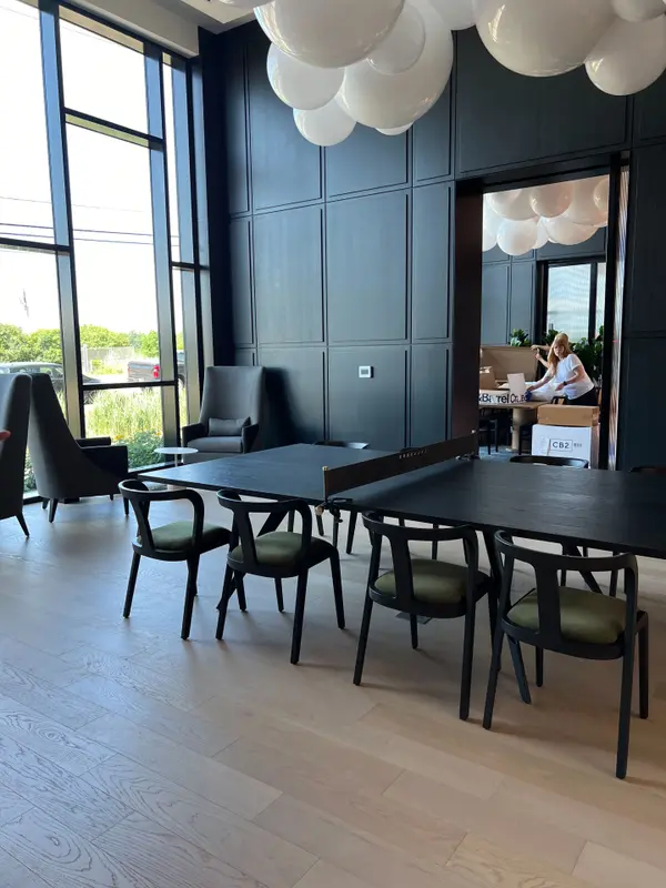 3220 William Coltson AVE #711, Oakville, ON L6H 7X9