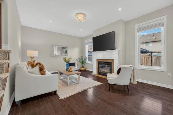 100 Garinger CRES, Hamilton, ON L0R 1C0