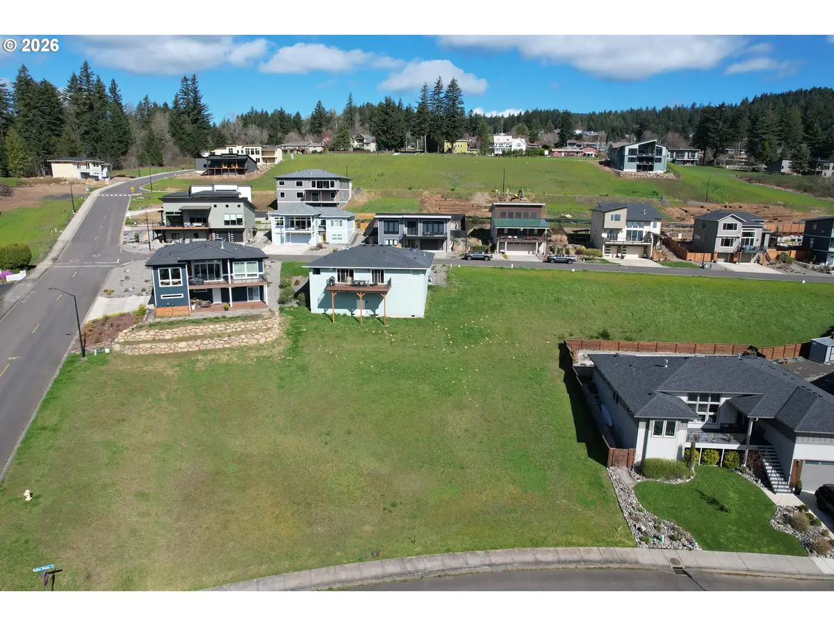 151 NE LOWER BASSO CIR, Stevenson, WA 98648