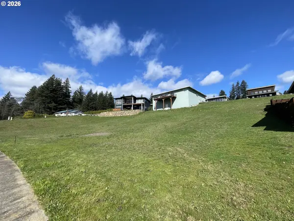 151 NE LOWER BASSO CIR, Stevenson, WA 98648