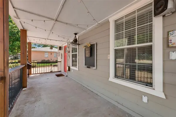 523 Houston Street, Cedar Hill, TX 75104