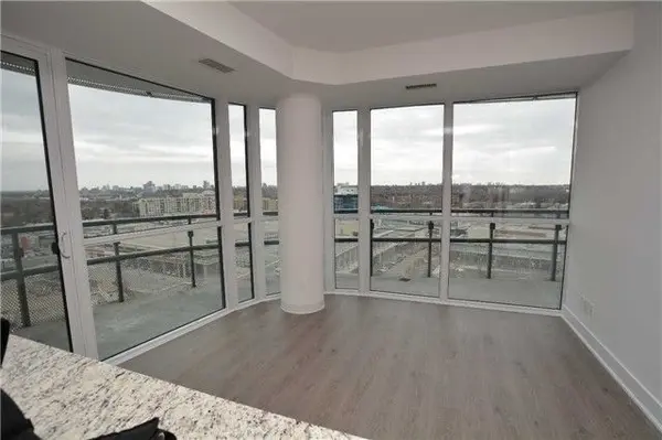 99 The Donway N/A W #909, Toronto C13, ON M3C 0N8