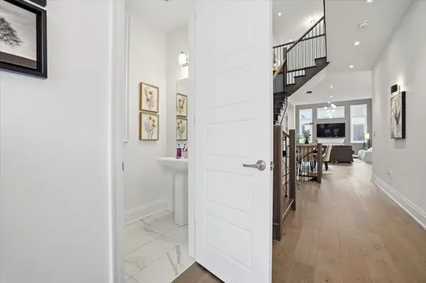 1467 Everest CRES, Oakville, ON L6H 3S4