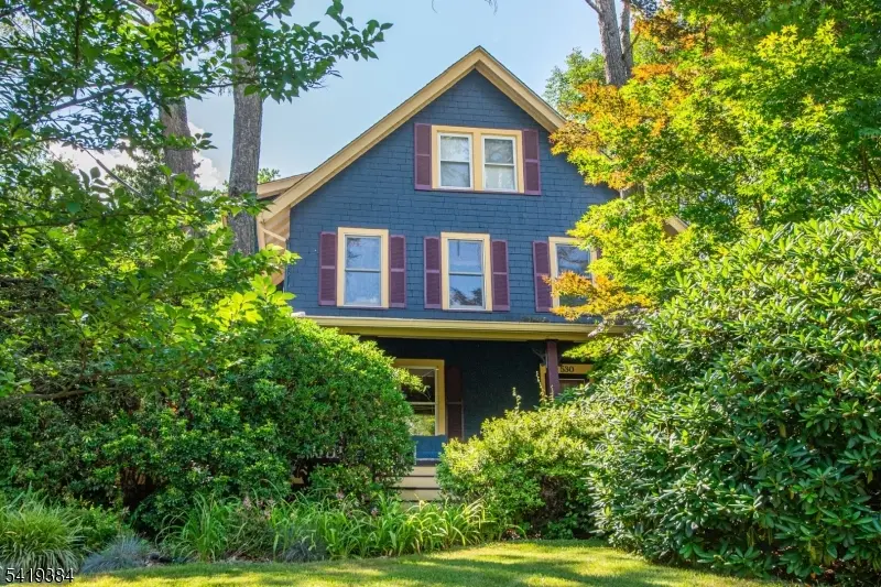 530 Up Mountain Avenue, Montclair Twp., NJ 07043