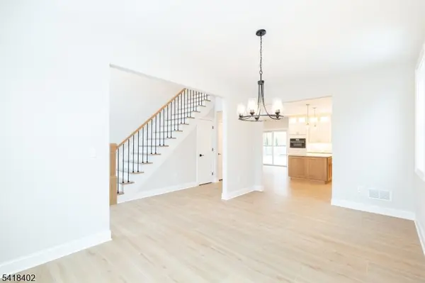 7 Altamont Rd, Edison Twp., NJ 08817